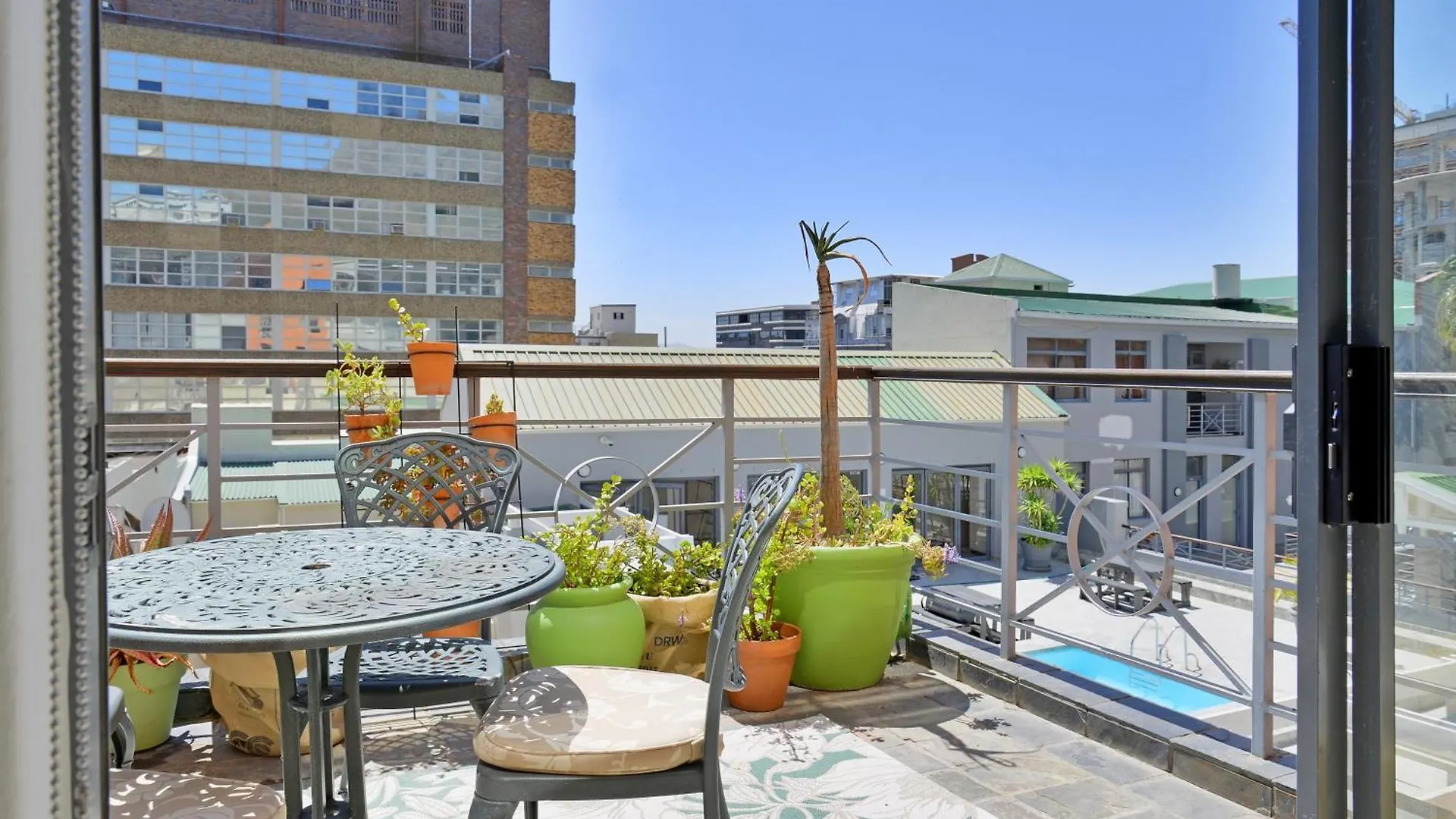 Appartement Spacious City Living Pool & Gym Facilities Le Cap