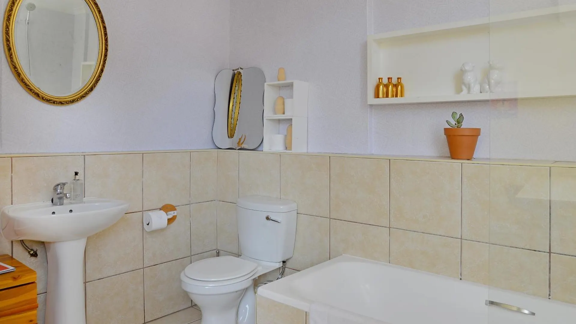 Appartement Spacious City Living Pool & Gym Facilities Le Cap